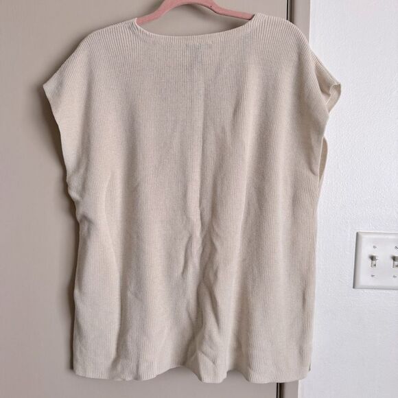 Eileen Fisher V-Neck Cap Sleeve Crepe Button Front Vest - Picture 4 of 8